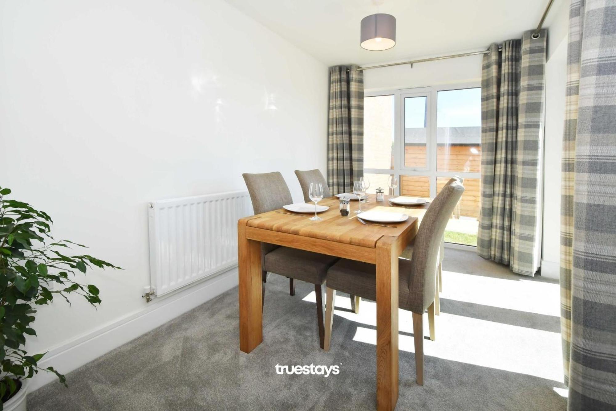 Regal House By True Stays - 3 Bedroom House In Stoke-On-Trent Exterior foto
