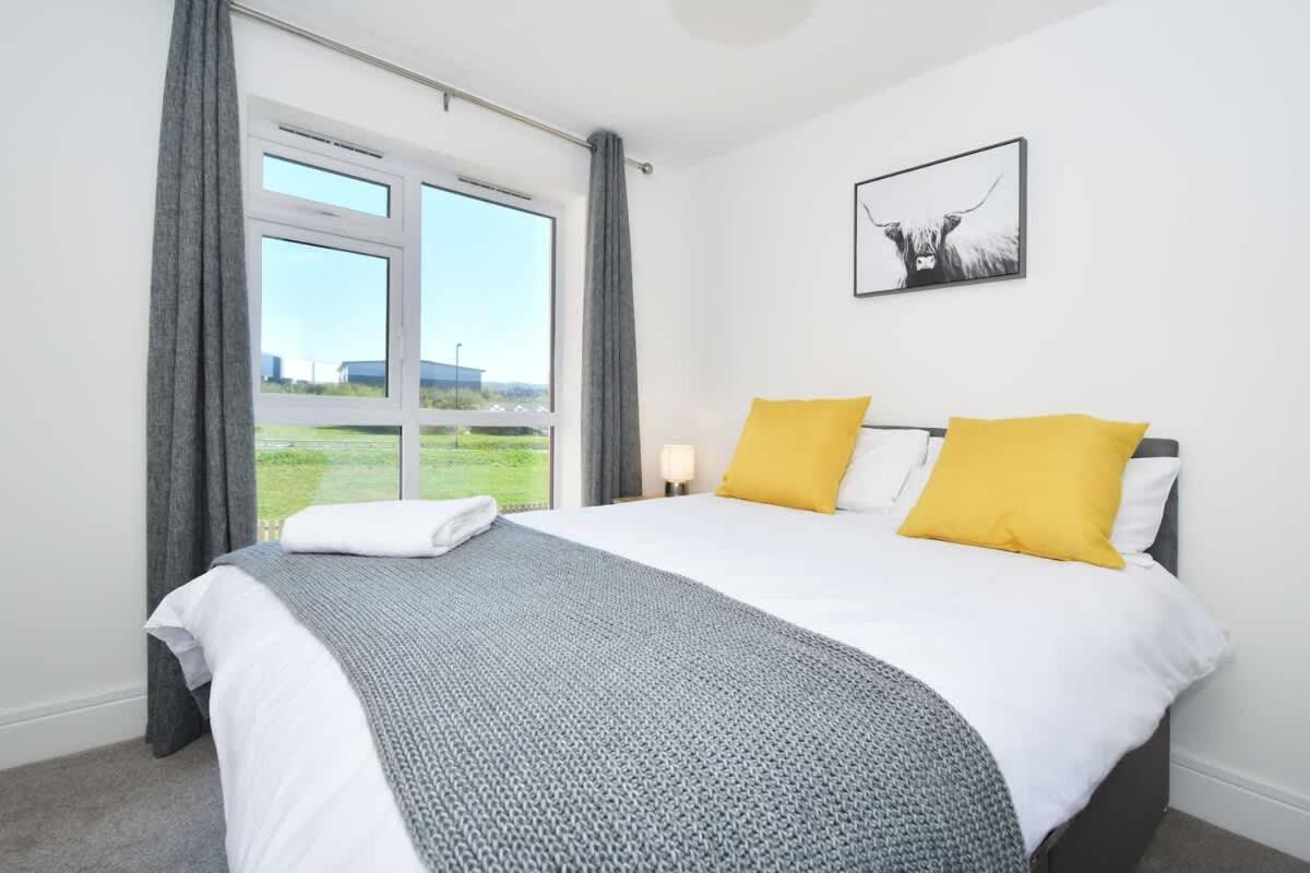 Regal House By True Stays - 3 Bedroom House In Stoke-On-Trent Exterior foto